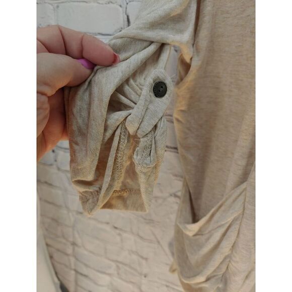 Color Story Juniors Size Medium Oatmeal Open Cardigan. - Picture 7 of 7